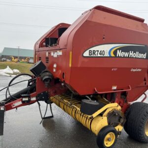 New Holland BR740A silage special round baler