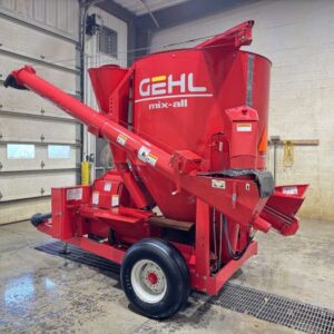 Gehl 125 grinder mixer