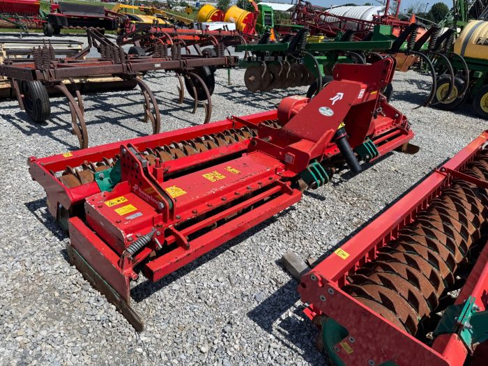 Kverneland 13' power harrow NGS 101