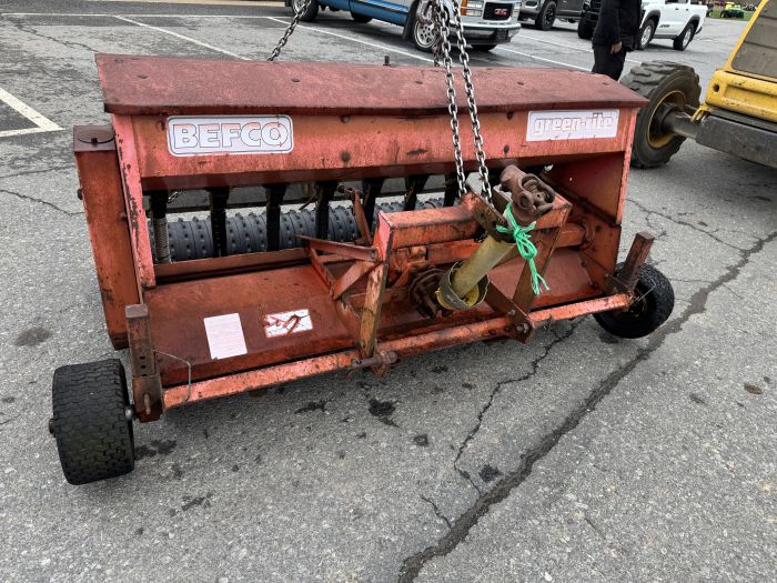 Befco 66" 3pt slit seeder