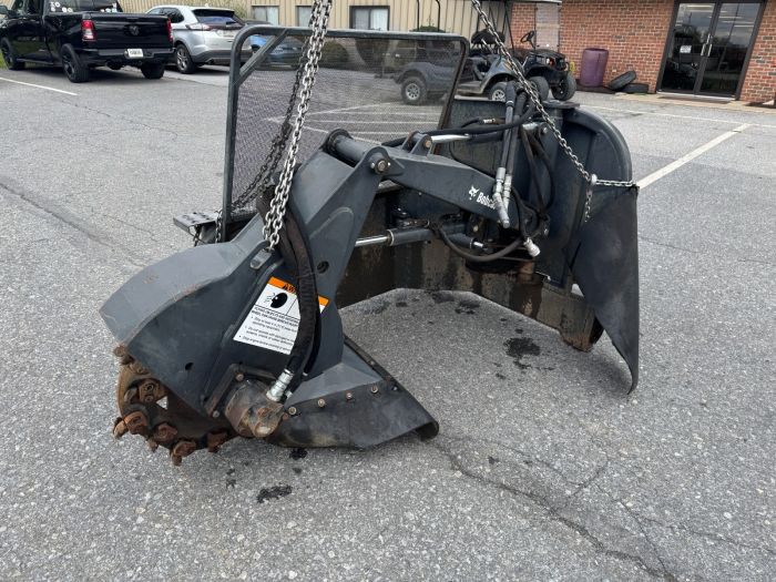 Bobcat SGX-60 stump grinder