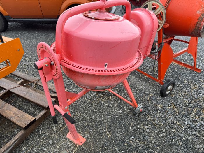 Central Machinery electric mortar mixer