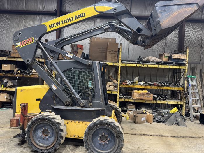 New Holland L185 skid loader