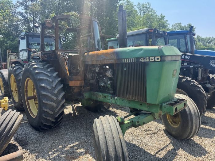 John Deere 4450 Salvage Tractor #0012673