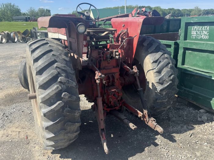 International 756 Salvage Tractor #0012649