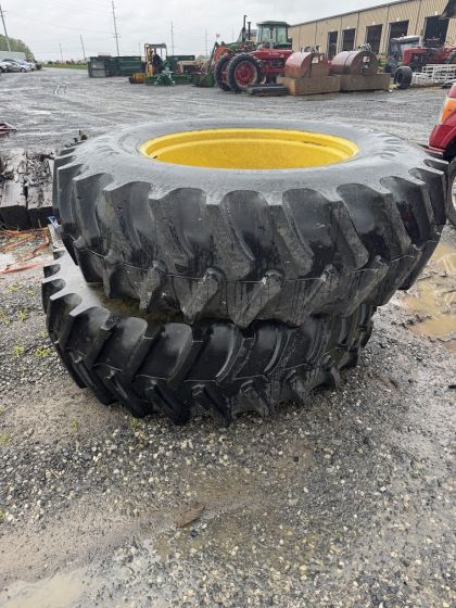 John Deere 4650 2WD Salvage Tractor #0012648