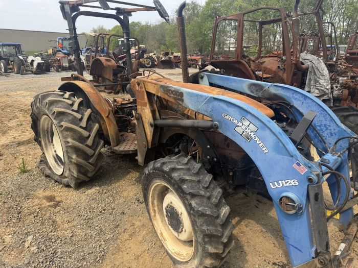 New Holland TT75A 4X4 Salvage Tractor #0012635