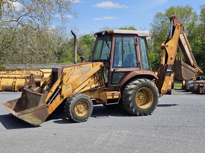 Case 580K 4wd backhoe loader