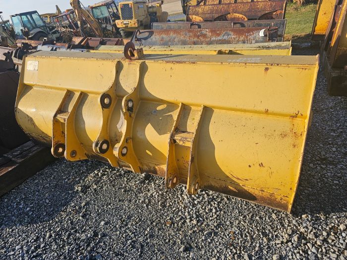 GP LOADER BUCKET 94"