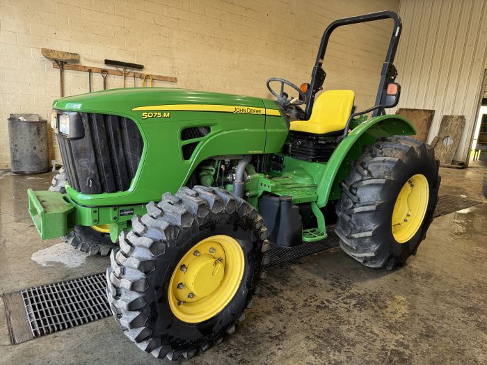 John Deere 5075M 4wd