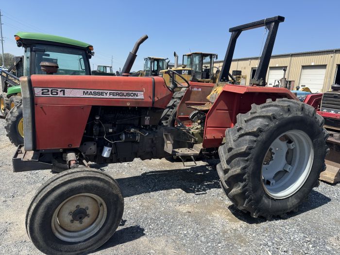 Massey Ferguson 261 tractor