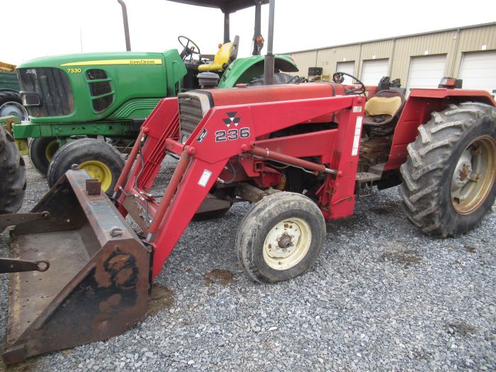 Massey Ferguson 261 with loader