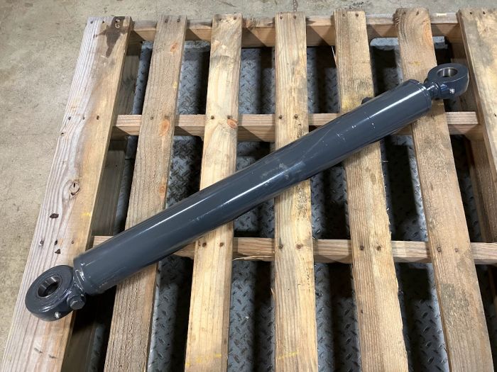 LOADER LIFT CYLINDER