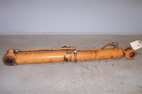LOADER LIFT CYLINDER