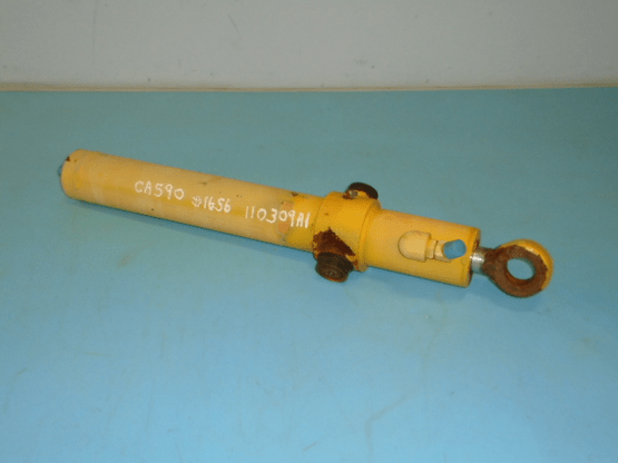 LOADER BUCKET CYLINDER ASSEMBLY - L.H.