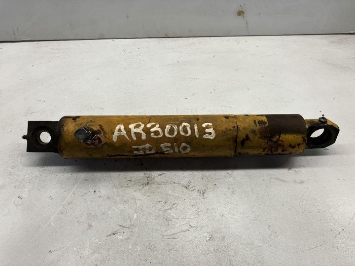 STEERING CYLINDER