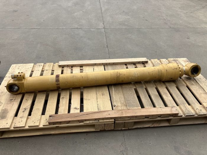 ARM CYLINDER