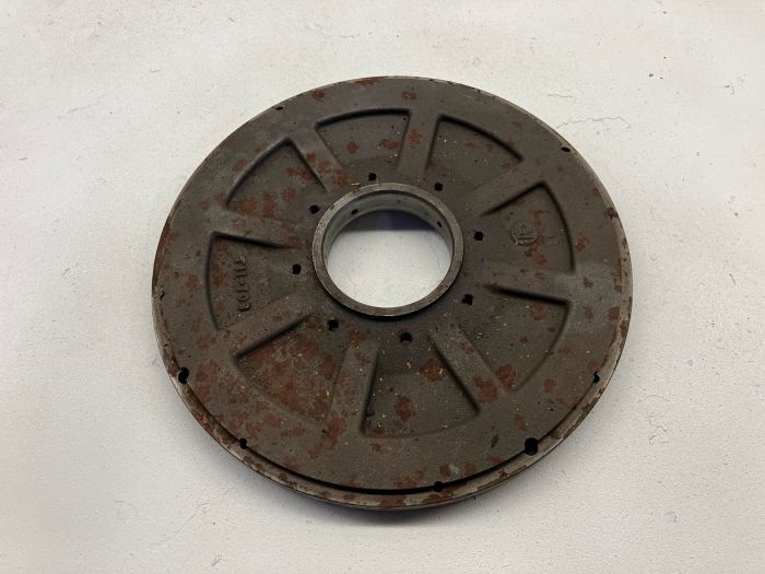 CLUTCH CYLINDER W/O SHAFT