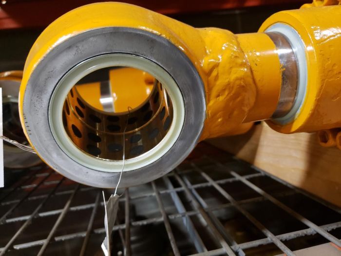 BUCKET CYLINDER