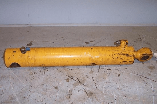 STABILIZER CYLINDER - R.H.