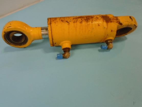 HYDRAULIC TILT CYLINDER