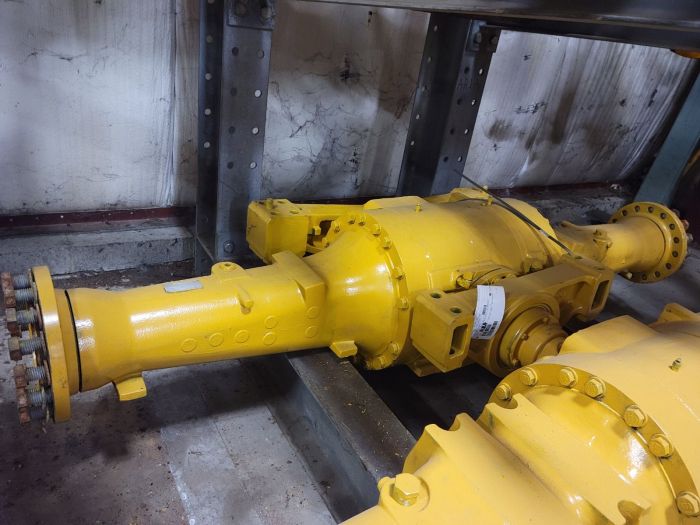 REAR AXLE ASSEMBLY