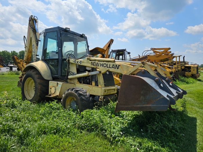 New Holland 675E Salvage Unit #2113