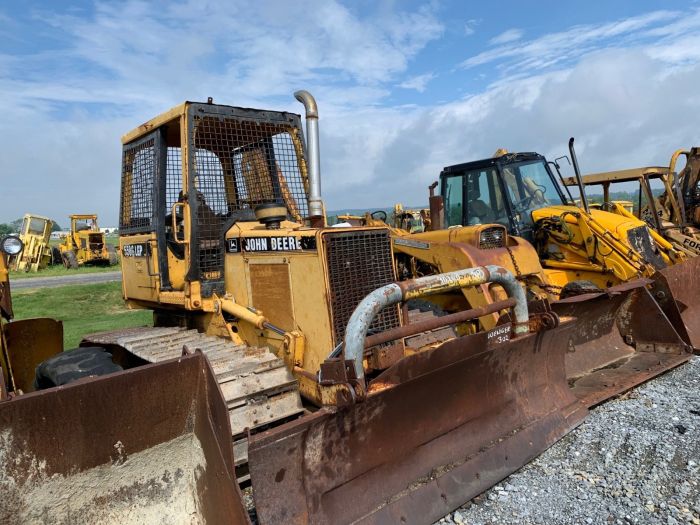 John Deere 550G Salvage Unit #2073