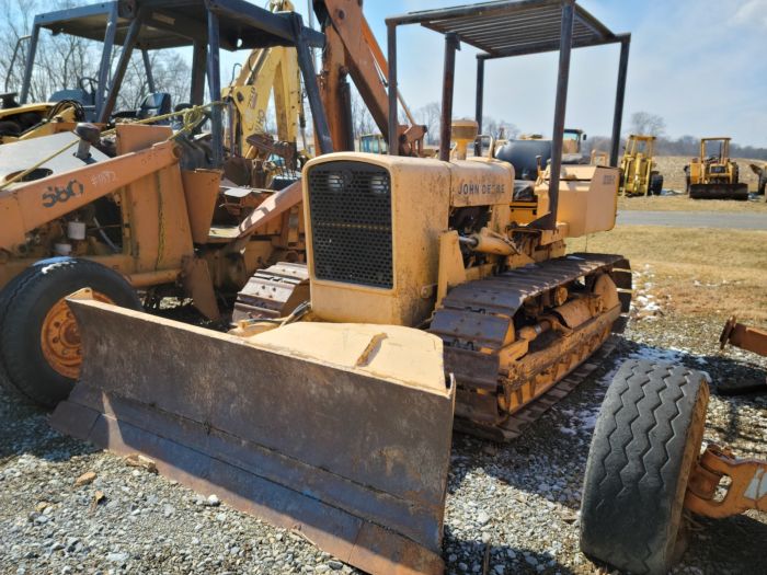 John Deere 350C Salvage Unit #2038