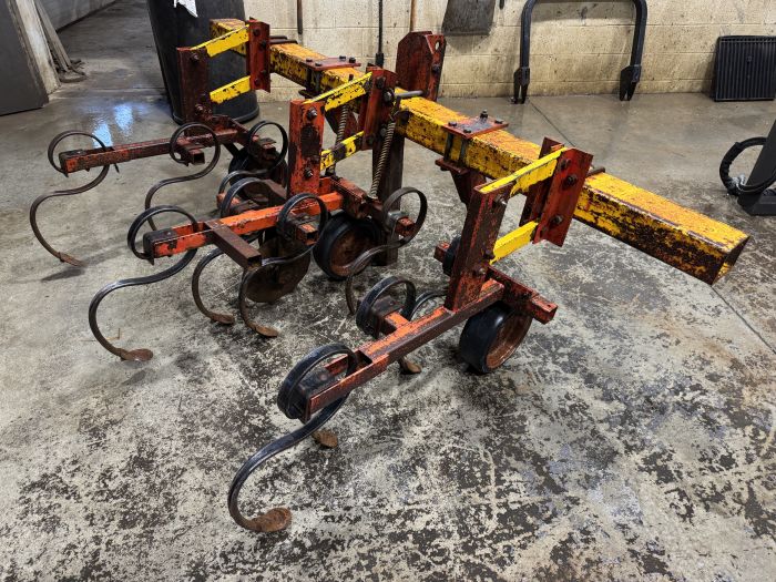2 row 3pt cultivator