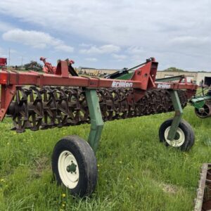 Brillion 12' crowsfoot packer model P-10