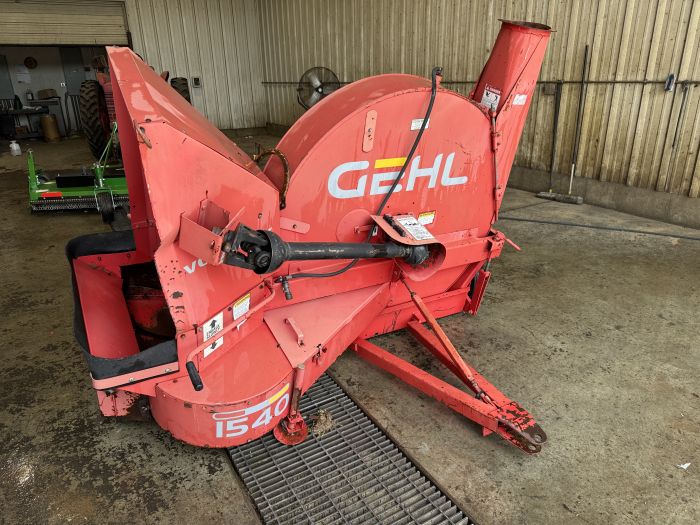 Gehl Vortex 1540 forage blower