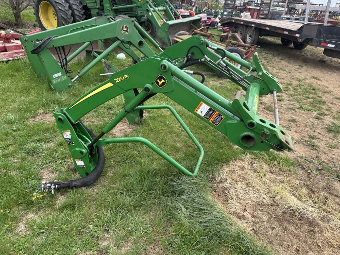 John Deere 220R loader for 2032, 2036 & 2038 tractors