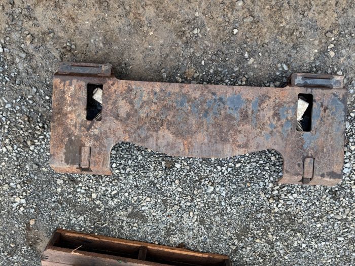 loader to bob tach bracket